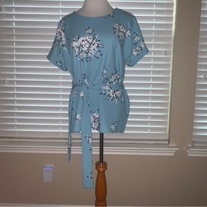 NWT Worthington Blue Floral Blouse